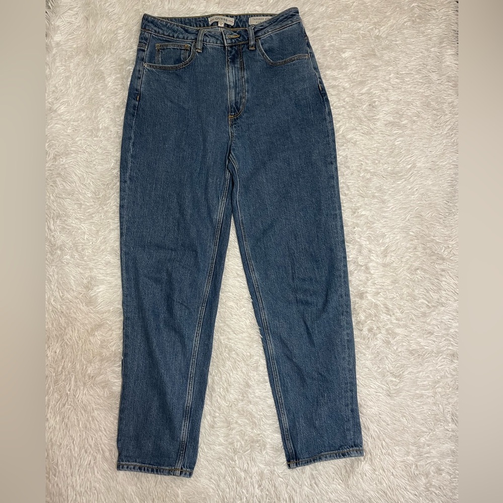 GUESS Women’s Mom Jean size 28